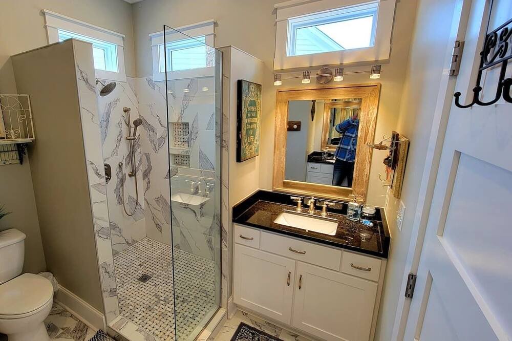 Photo of Bathroom in Greenwood