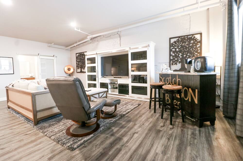 Photo of Bedroom in Seneca