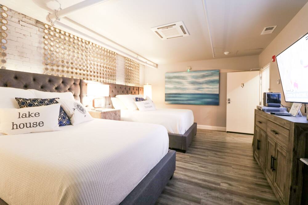 Photo of Bedroom in Seneca