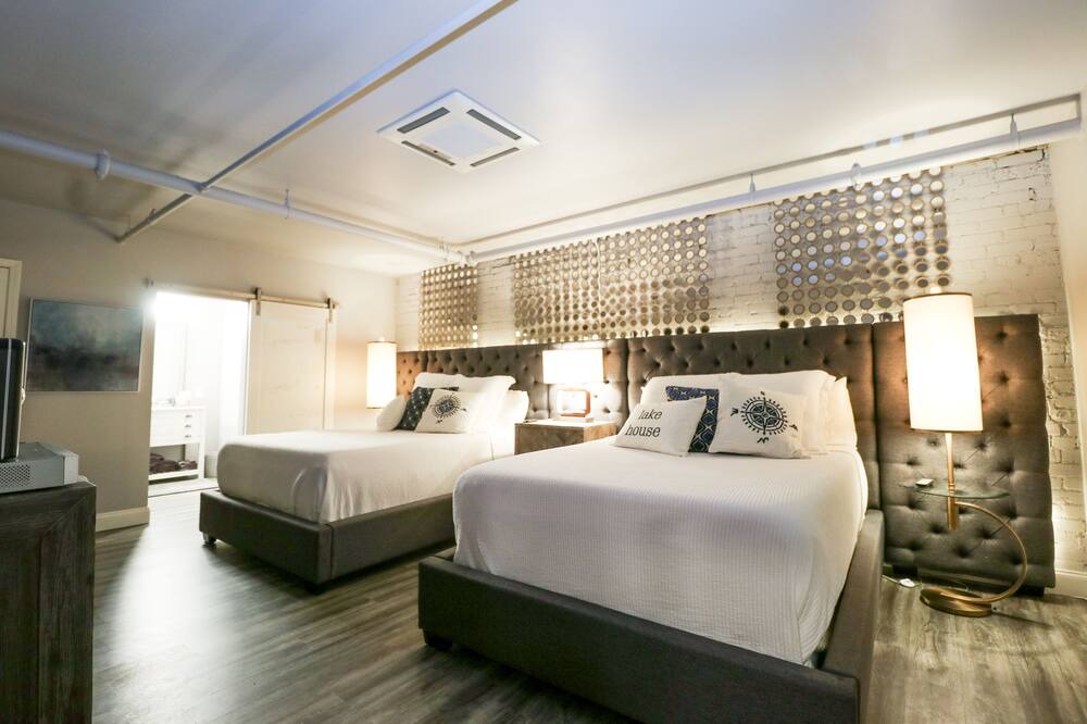 Photo of Bedroom in Seneca