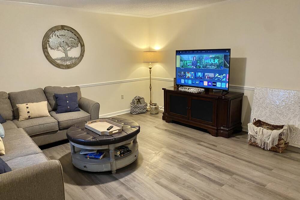 Photo of Livingroom in Sumter