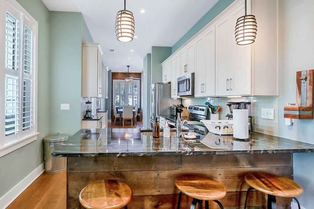 Photo of Kitchen in Westside