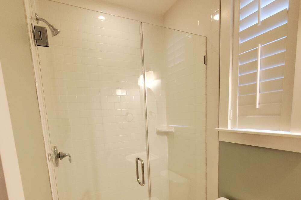 Photo of Bathroom in Westside