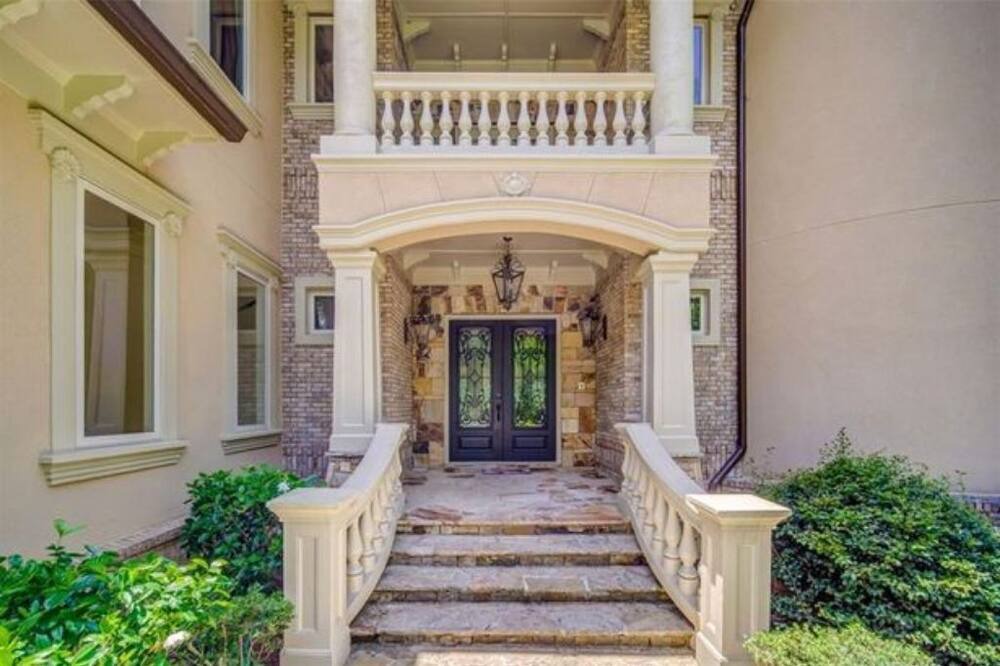 Photo of Outdoor in Gainesville