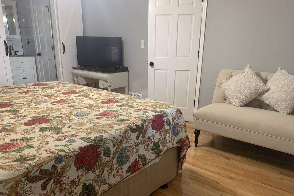 Photo of Bedroom in Jefferson