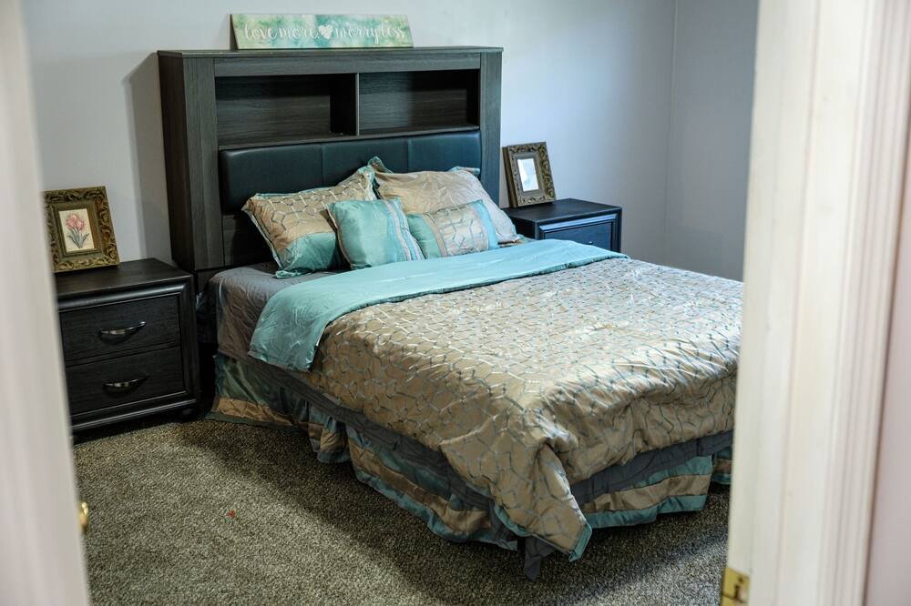 Photo of Bedroom in Evans