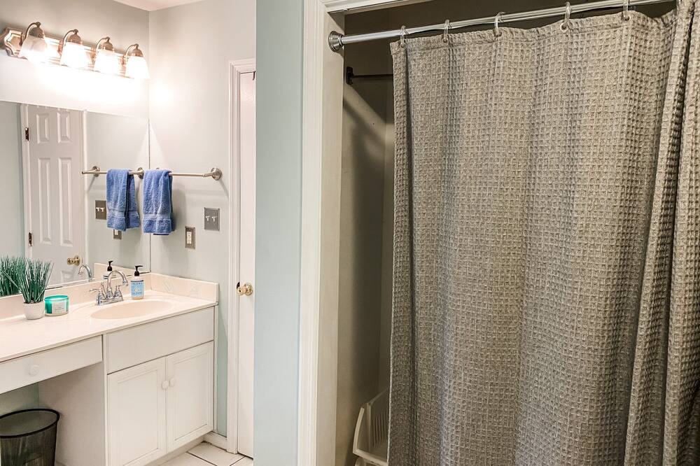 Photo of Bathroom in Summerville