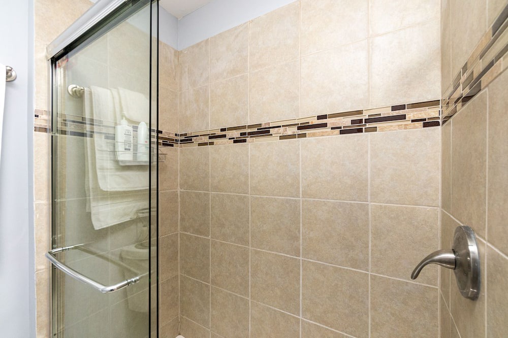 Photo of Bathroom in Dacula