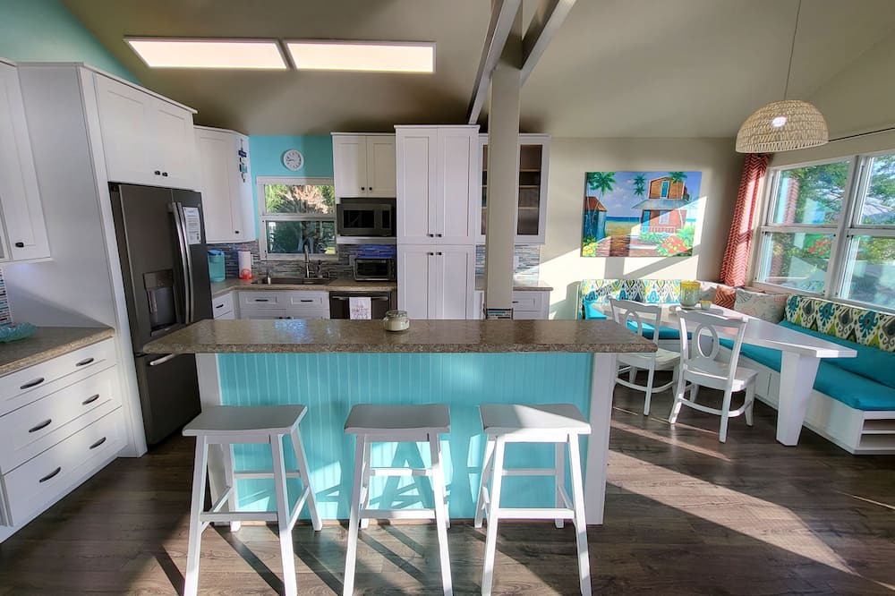 Photo of Kitchen in Grant-Valkaria