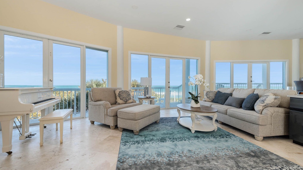 Photo of Livingroom in Melbourne Beach