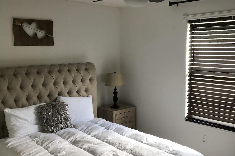 Photo of Bedroom in Port Saint Lucie