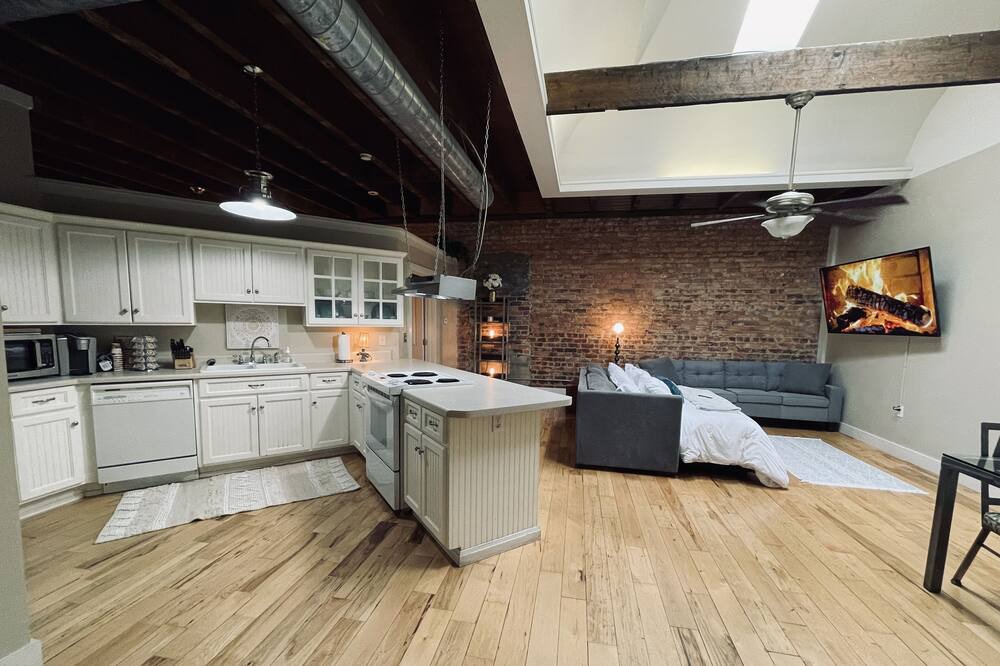 Photo of Kitchen in Abbeville