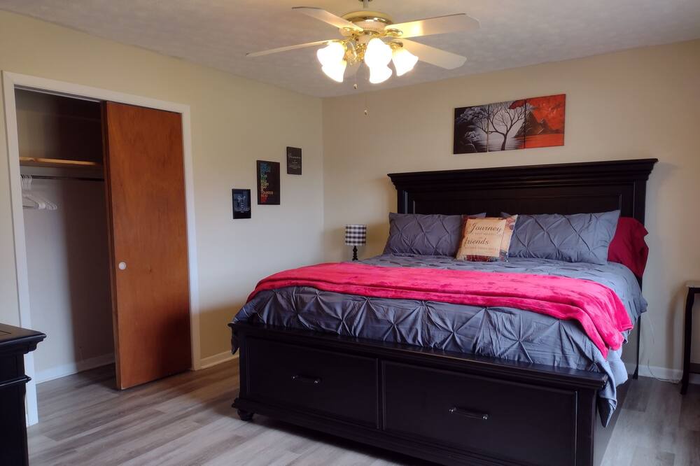 Photo of Bedroom in Golden Grove