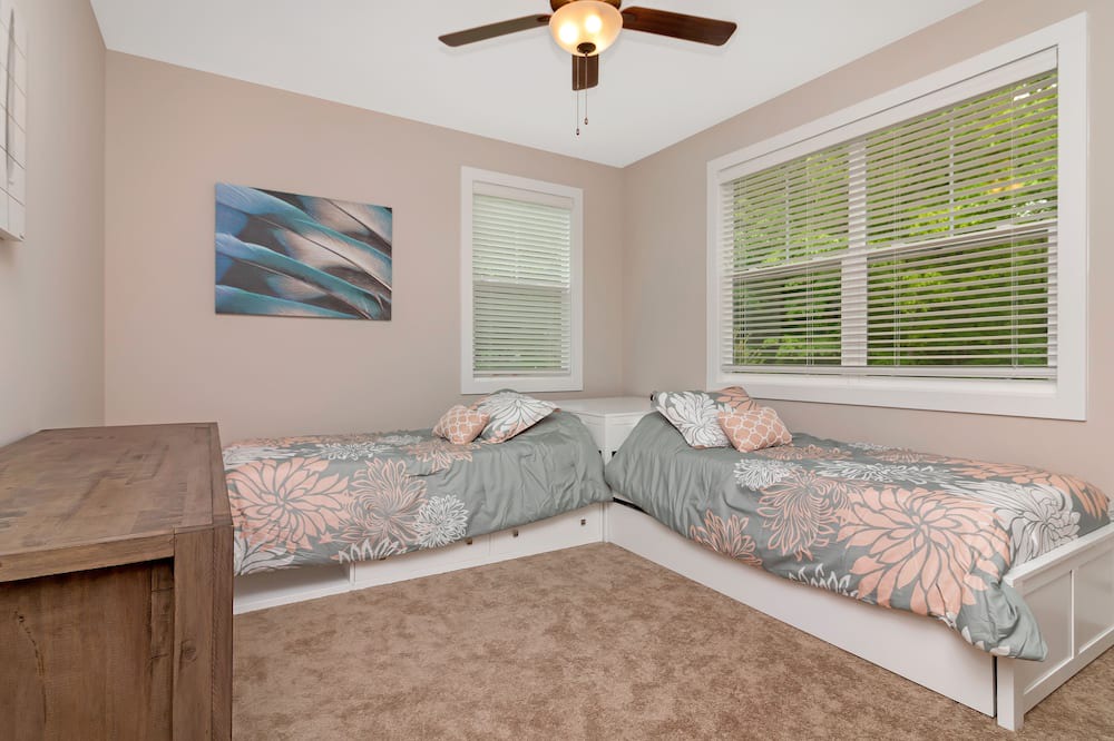 Photo of Bedroom in Bear Lake Reserve