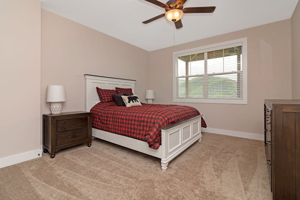 Photo of Bedroom in Bear Lake Reserve
