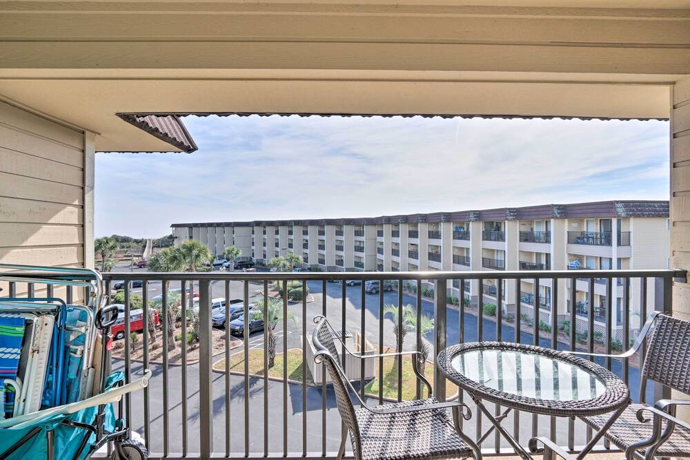 Photo of Outdoor in Folly Field