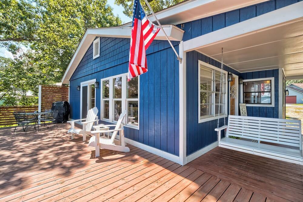 Photo of Outdoor in Chapin