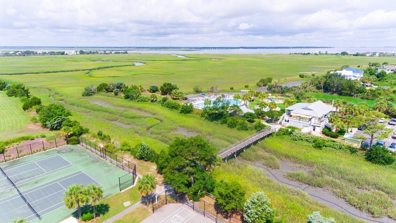 Photo of Outdoor in Oceanmarsh Subdivision