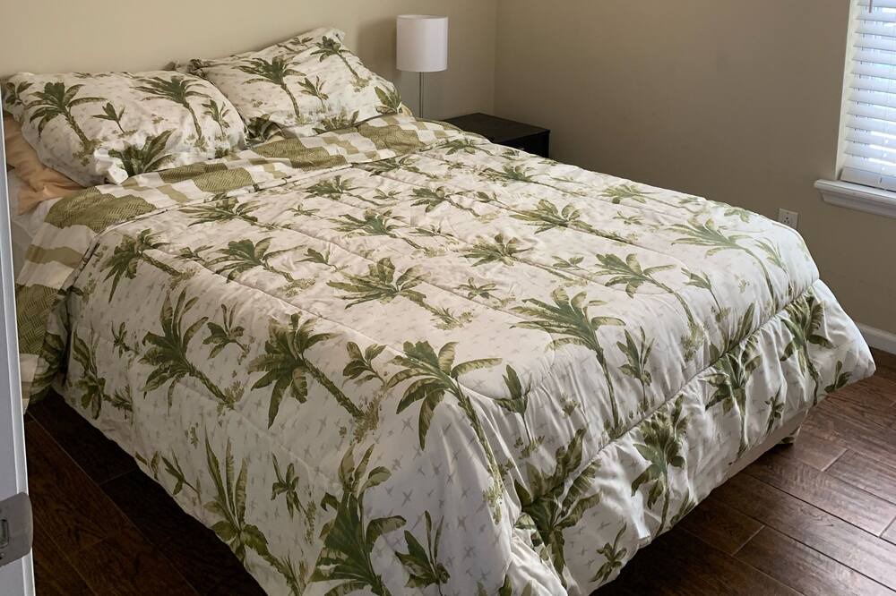 Photo of Bedroom in Cross Hill