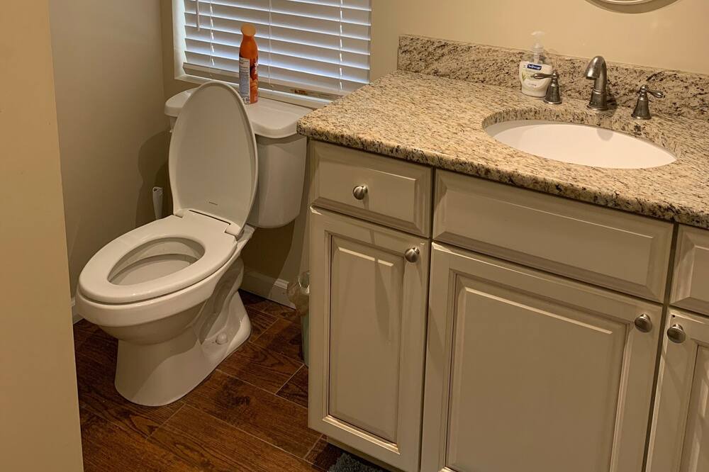Photo of Bathroom in Cross Hill