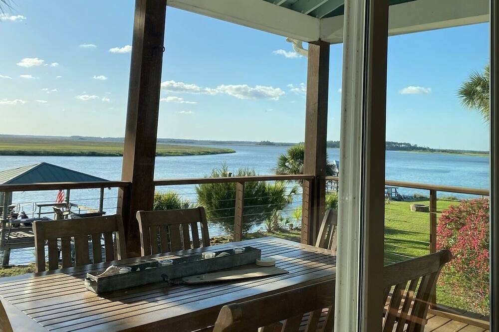 Photo of Patio Balcony in Daufuskie Island