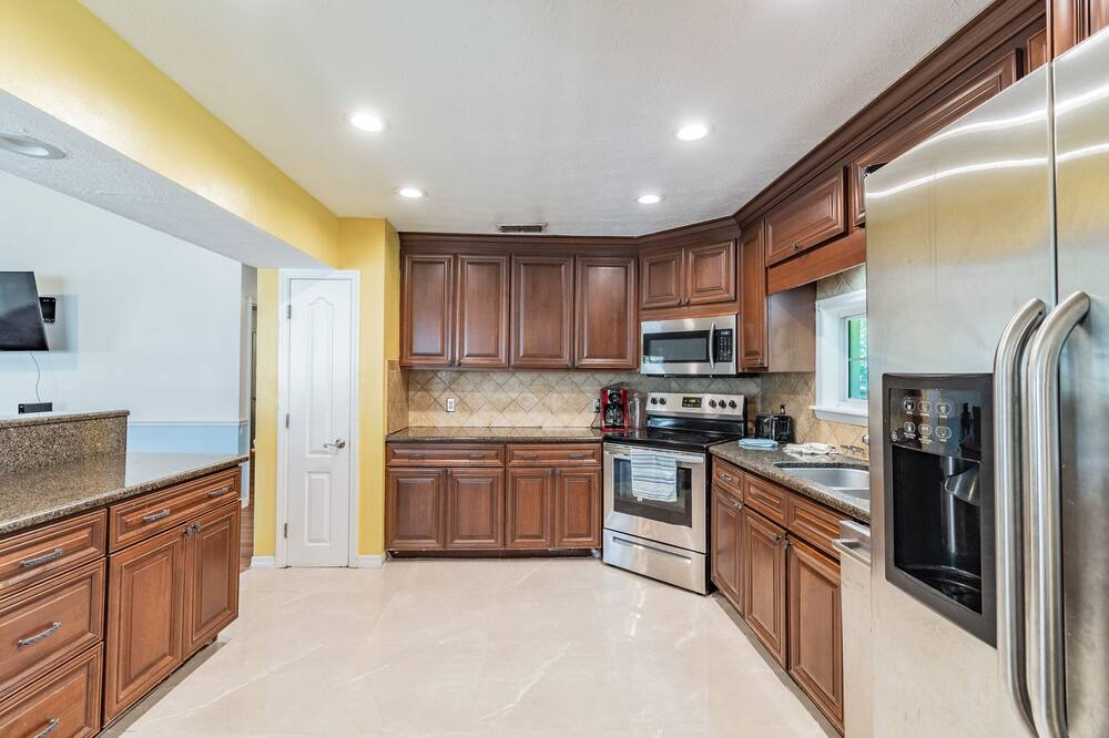 Photo of Kitchen in Plant City