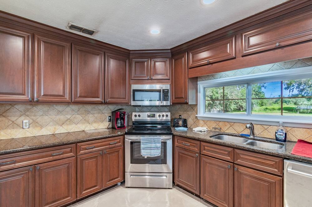 Photo of Kitchen in Plant City