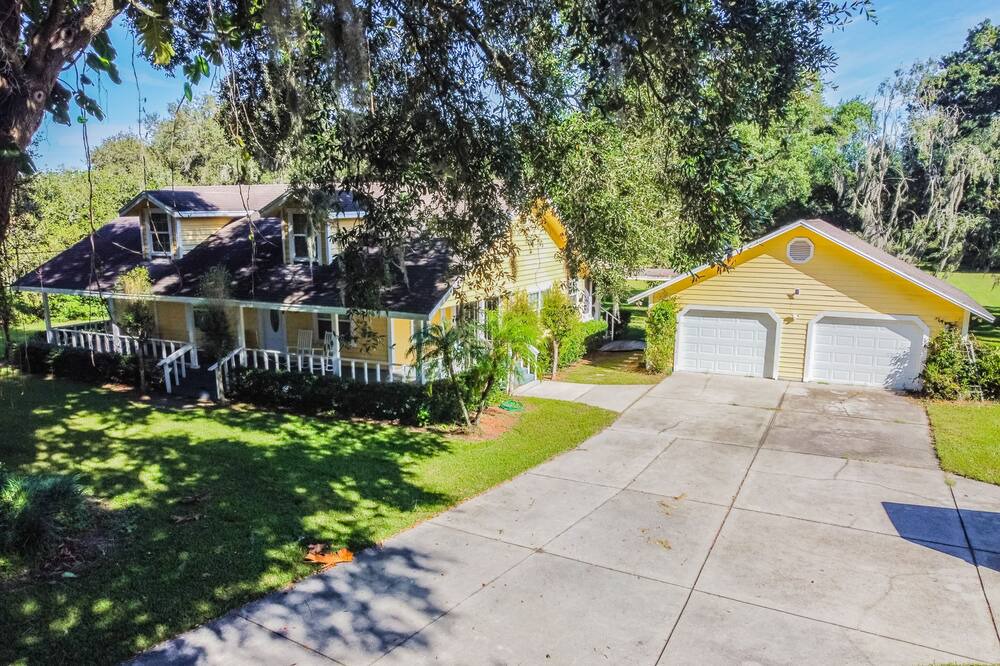 Photo of Outdoor in Plant City