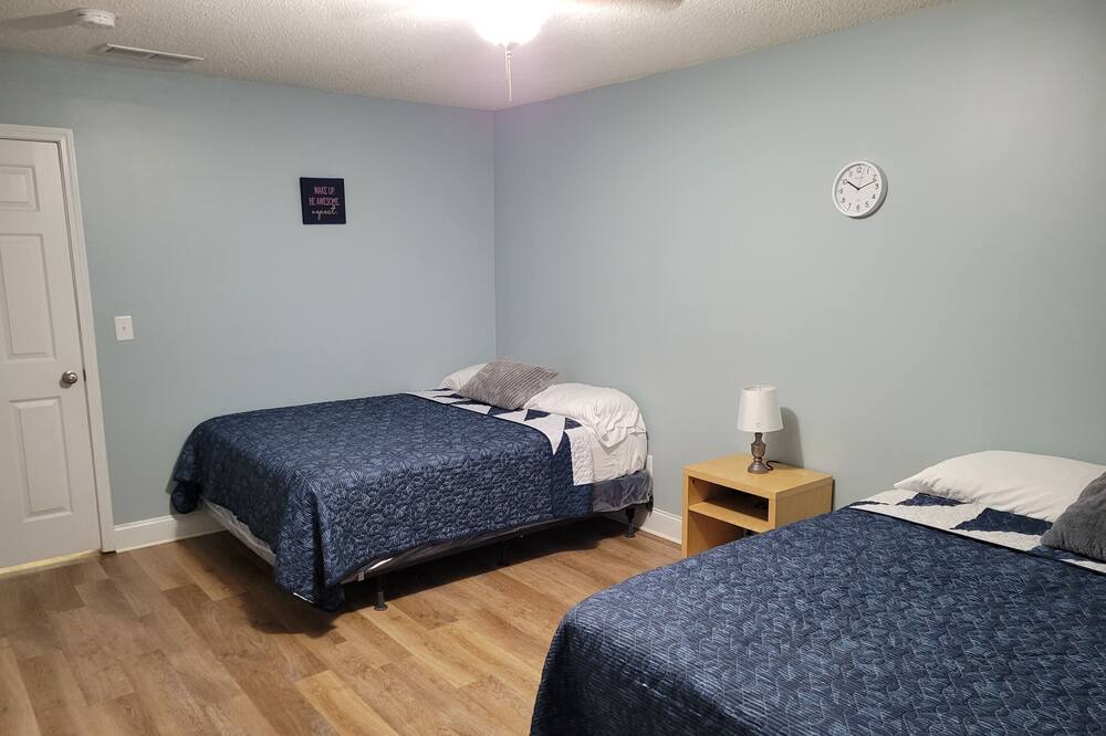 Photo of Bedroom in Bethlehem