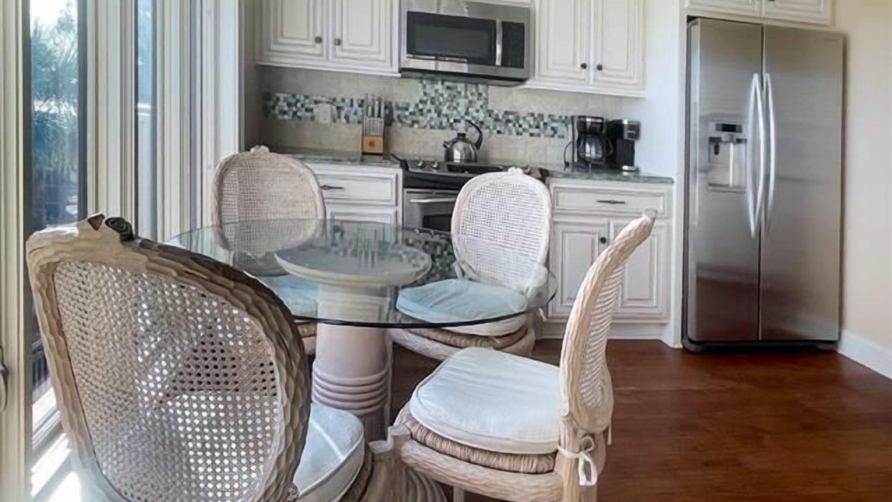 Photo of Kitchen in Beach Lagoon