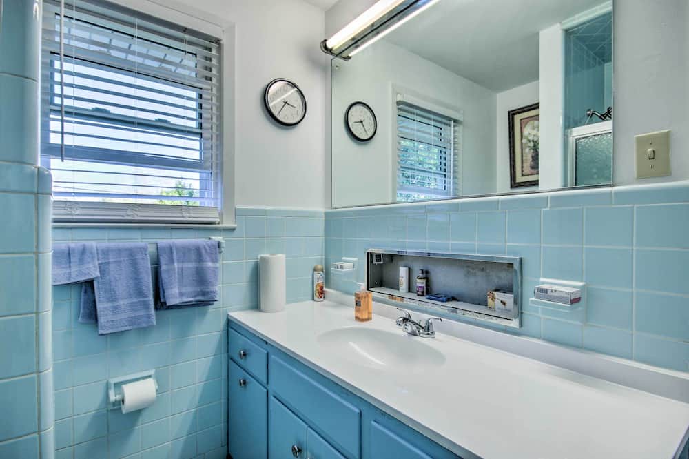 Photo of Bathroom in Belvedere