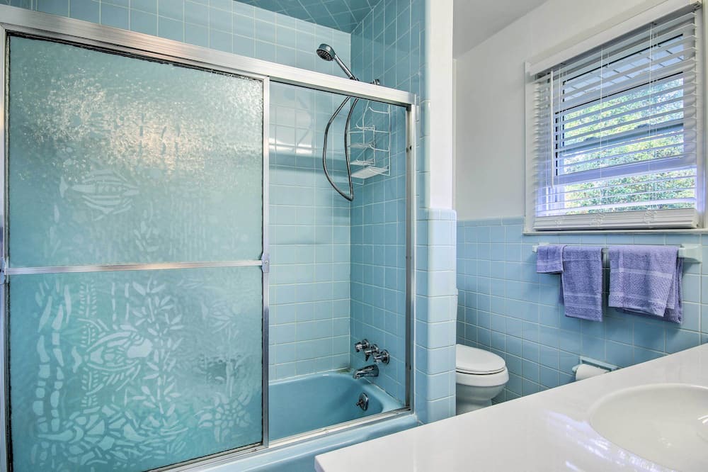 Photo of Bathroom in Belvedere
