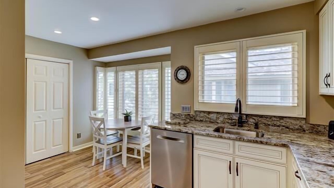 Photo of Kitchen in Beach Lagoon