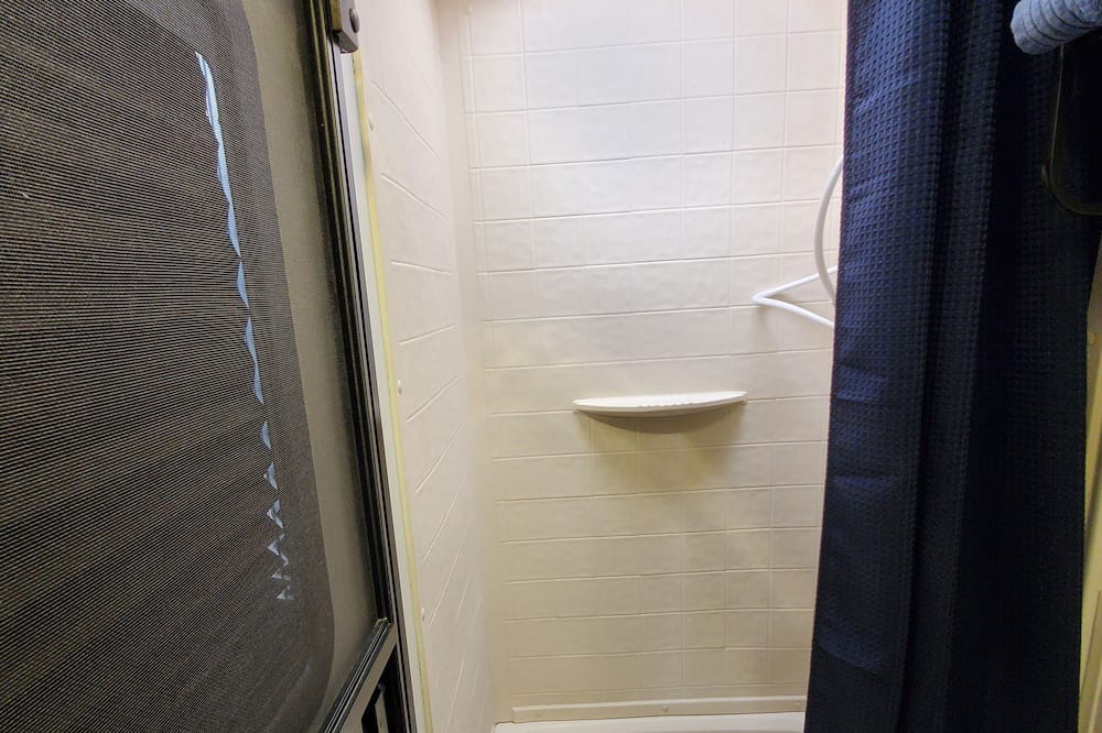 Photo of Bathroom in Statesboro