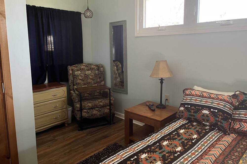 Photo of Bedroom in Aiken