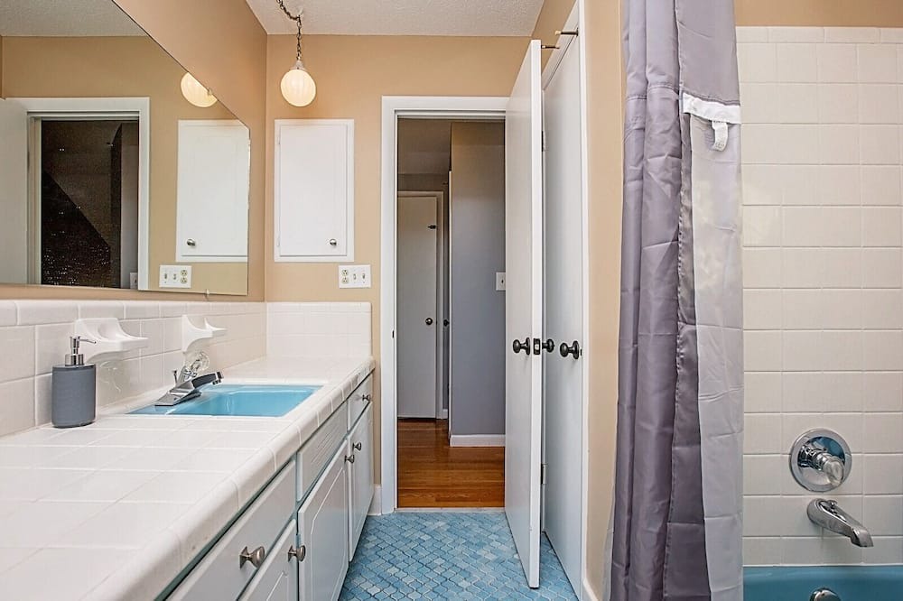 Photo of Bathroom in Westover