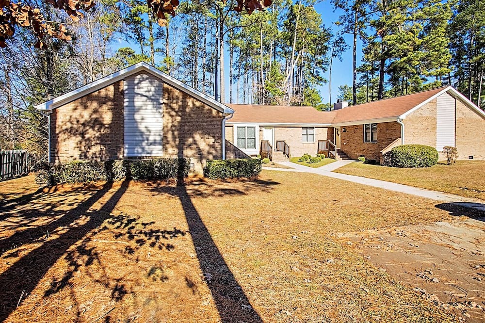 Photo of Outdoor in Fayetteville
