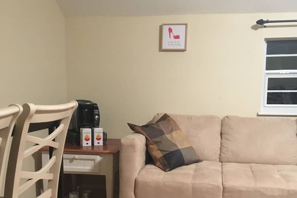 Photo of Livingroom in Casselberry