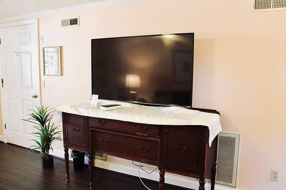 Photo of Bedroom in Liberty