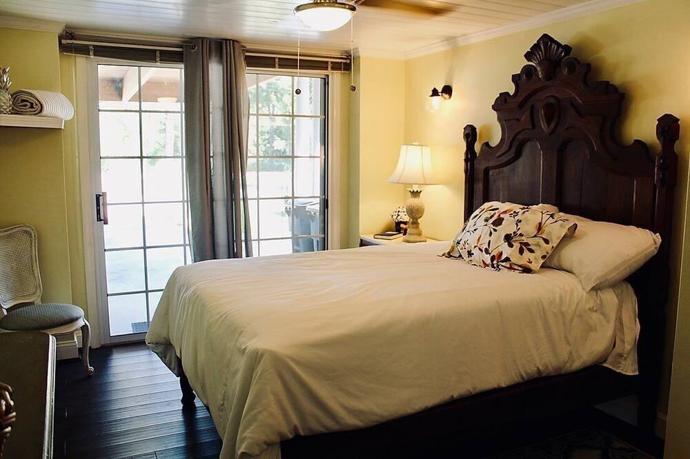 Photo of Bedroom in Liberty