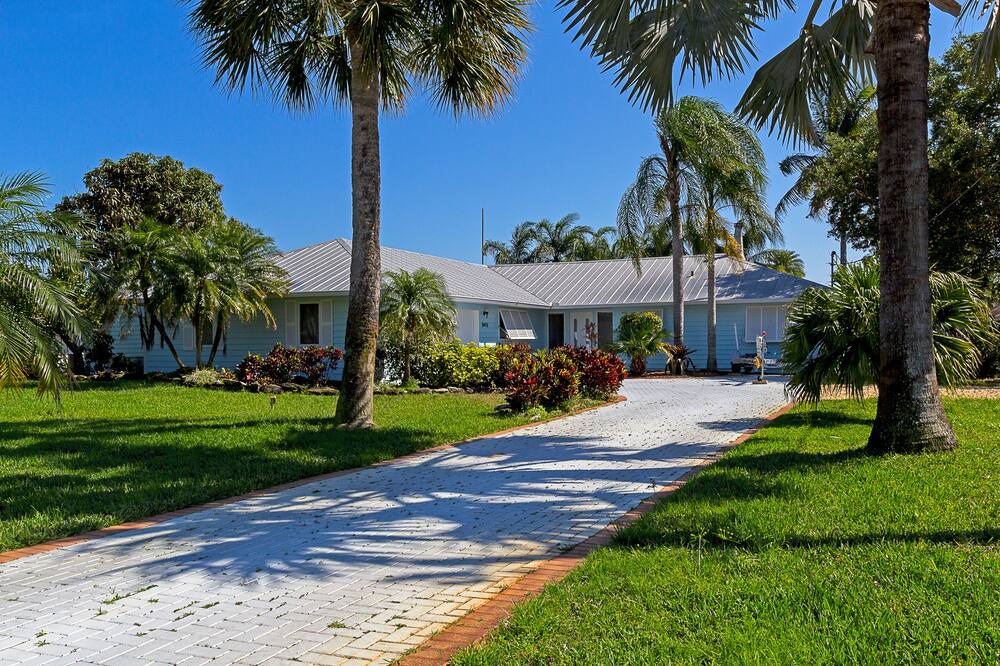 Photo of Outdoor in Sebastian