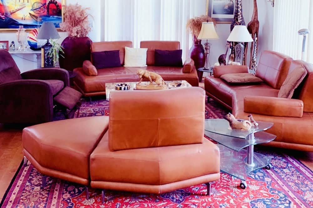 Photo of Livingroom in Melbourne Beach