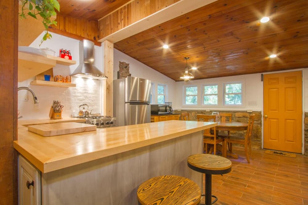 Photo of Kitchen in Rocky Bottom