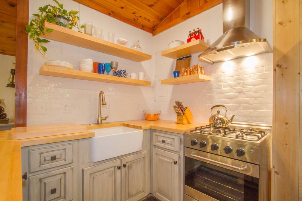 Photo of Kitchen in Rocky Bottom