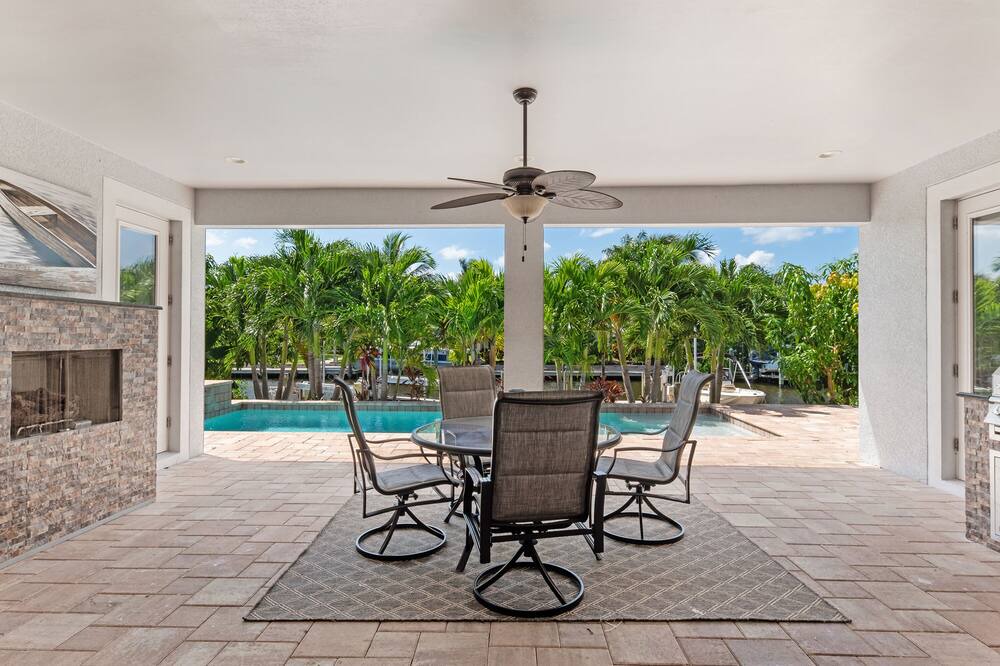 Photo of Patio Balcony in Royal Harbor