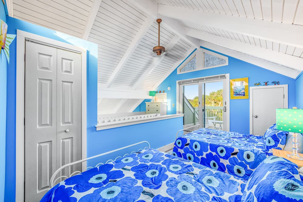 Photo of Others in Sealoft Villas