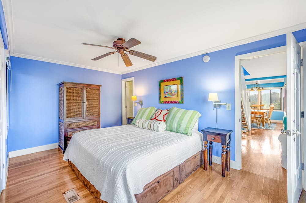 Photo of Others in Sealoft Villas