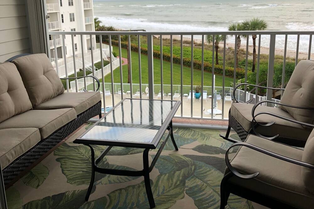 Photo of Patio Balcony in Central Beach