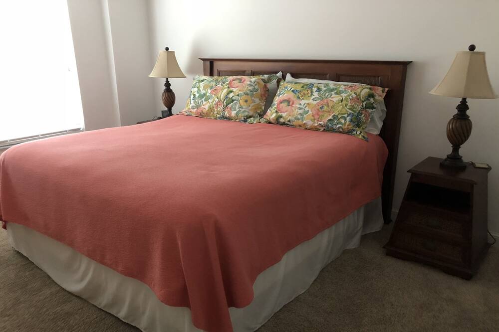 Photo of Bedroom in Central Beach