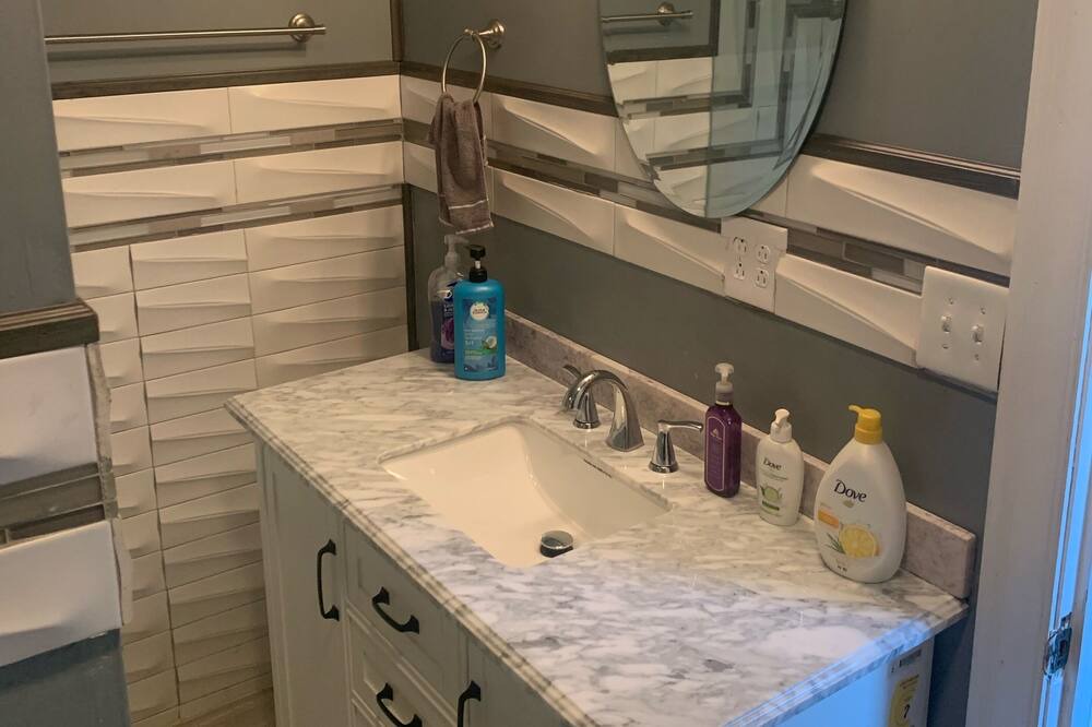 Photo of Bathroom in Anderson